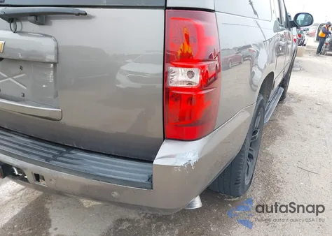 2014 Chevrolet Suburban 1500 Lt z USA, uszkodzony, nr VIN 1GNSCJE03ER151293